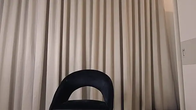 Blazelakocainaxxx webcam