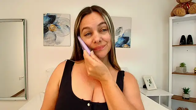 Isabella_Harley webcam