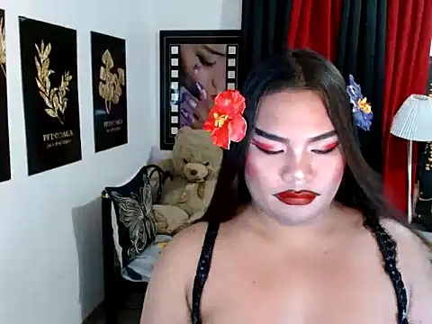 TSbrianaHugeCock webcam