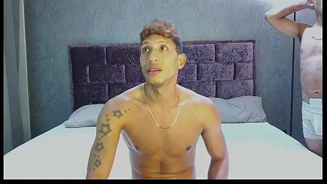 The_golden_boys1 webcam