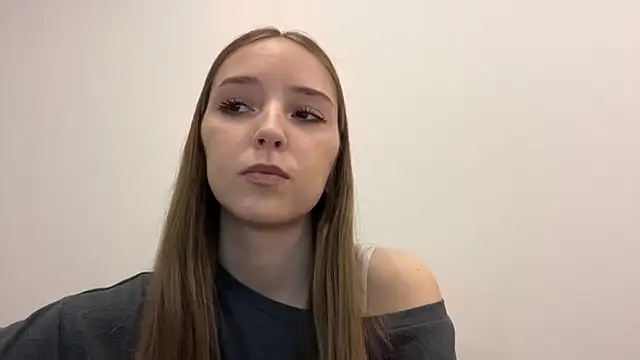 TanjaBrounson webcam