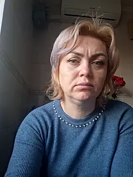 SylvieGold453 webcam