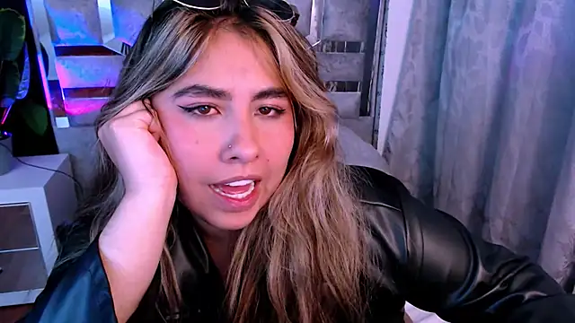 Sofiazaf_ webcam