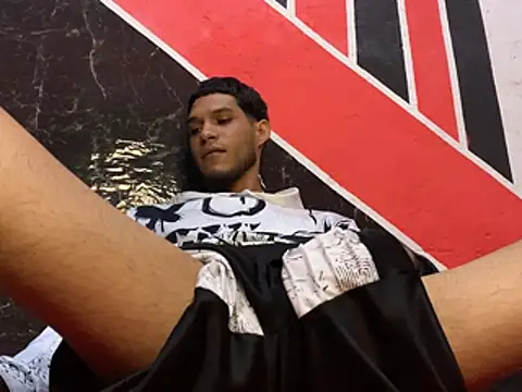 tanned_boy - Tanned_boy's free webcam - UK Sex Cams