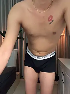 MinhTuanLive live sex cam