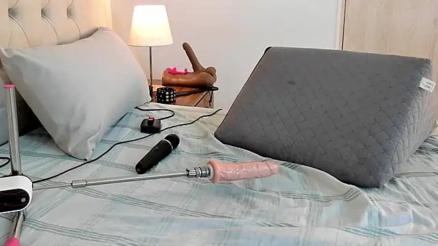 natasha_moreno webcam