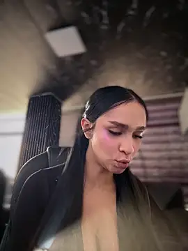 Isabella-Teen webcam