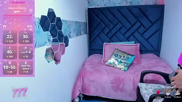 Valery_More__ webcam