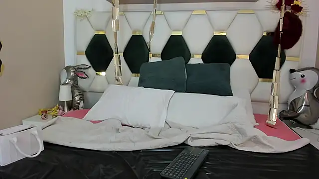 Greycy-and-Jack webcam