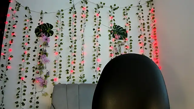 yoursweetsin16 webcam