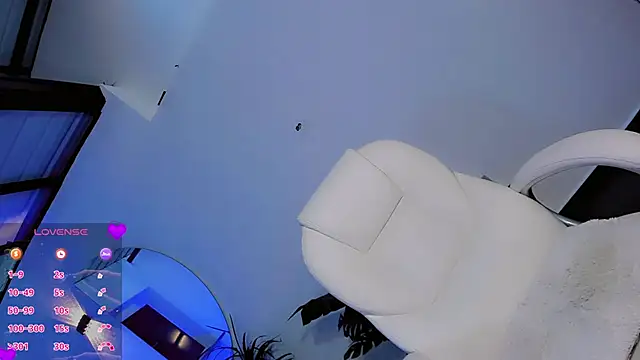 Valentiina_Foxx webcam