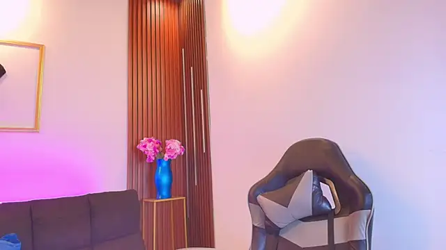 Conniemiller_ webcam