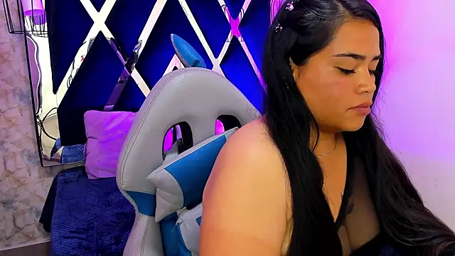 violett_petite - Violett_Petite's free webcam - UK Sex Cams