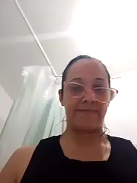 nicolle_milf1978 webcam