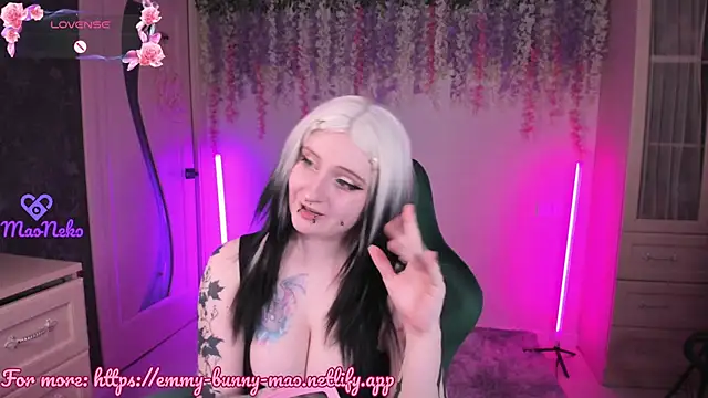 EmmyBunny webcam
