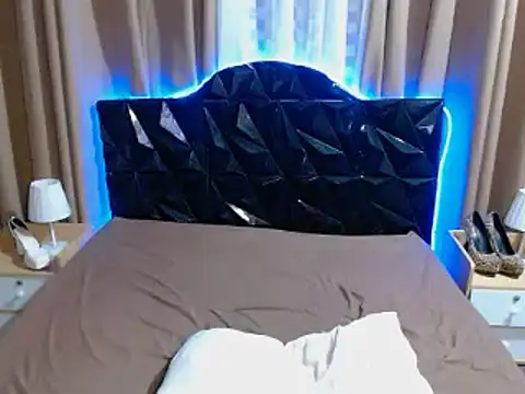 AshantTsiBigCock webcam