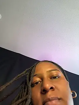 GirthGoddessCoco webcam