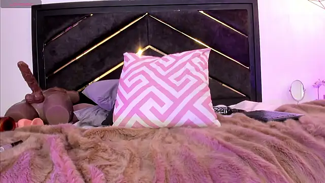 april_jones05 webcam