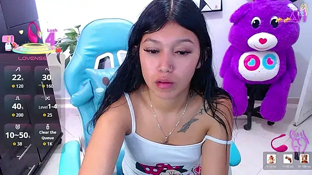 emily_rosse04 - Emily_rosse04's free webcam - UK Sex Cams