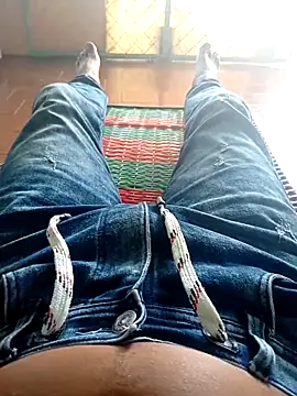 UnreadyChutzpa webcam