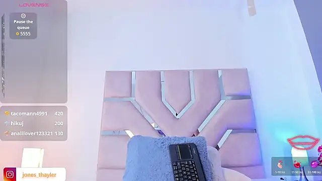 Thayler_jones webcam