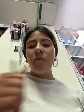 Andrea_19blonde webcam