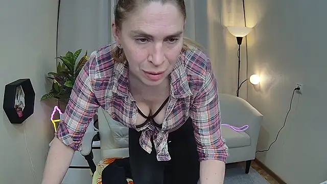 TessaDaybreak webcam