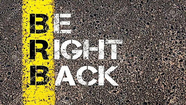 alana_glasses webcam