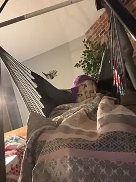 CARRIEBEARYFAIRY webcam