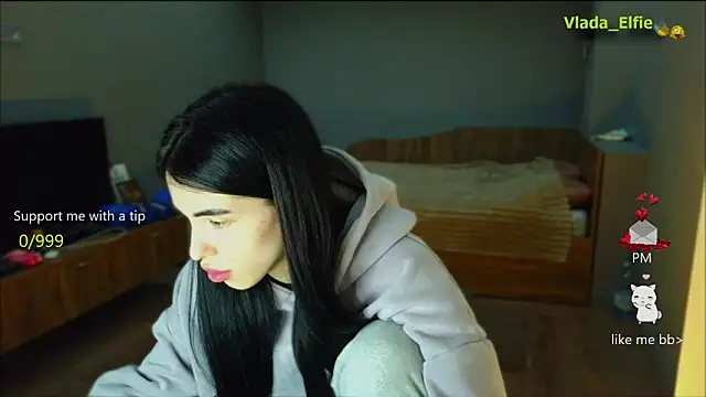 Vlada_Elfie webcam