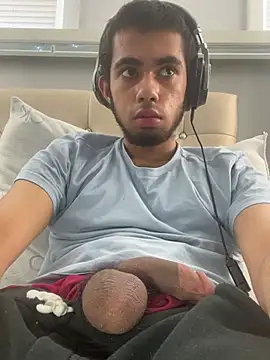 iLoveGirlsOnlyStr8Asf webcam