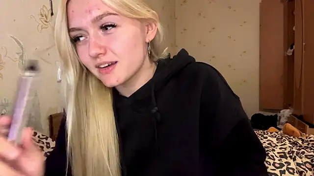 Sophia_Blonde webcam