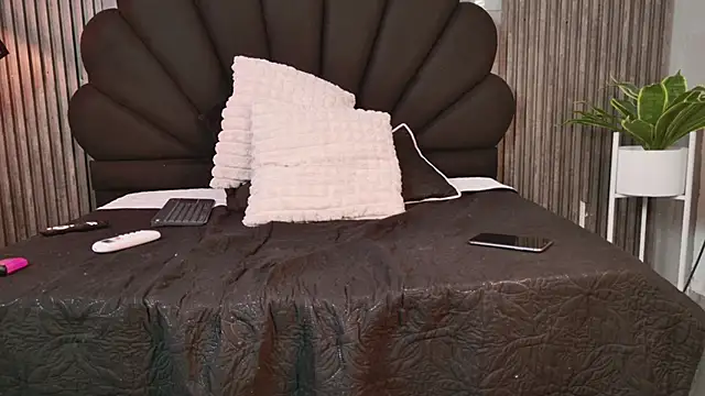 Taylor_brownn webcam