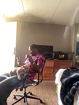 Stressreliever82 webcam