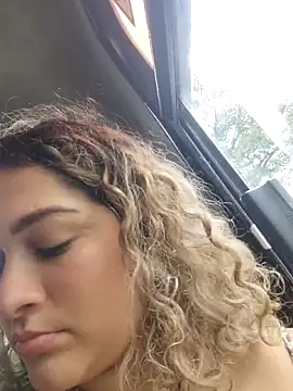 sara_smiiith211 (F young) - I'm going to wet that pussy of yours, my