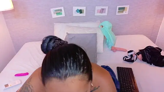 fat_naughtyass webcam