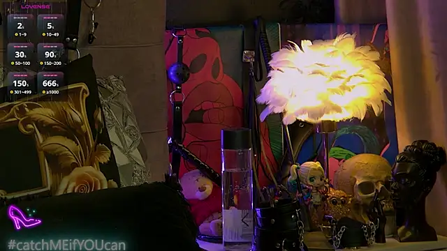 ToughVamp_MockinWITCH webcam