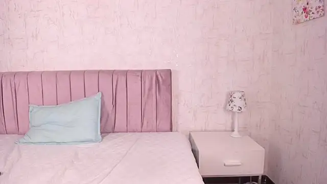 victoria_volkovl webcam