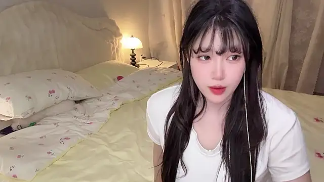 SweetButWildbaby webcam