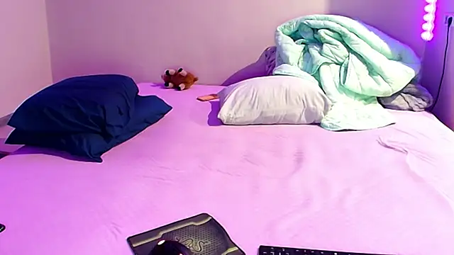 baphomet_from_ice webcam