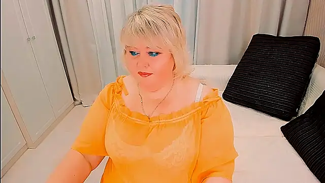 BIGTITSBBW webcam