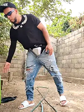 PIGHIGHDIRTY_p0 webcam