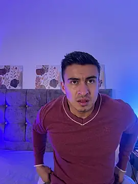 chris_clarck (M young) - Jerking off (next show cum)🍆🍆💦💦🥵🥵