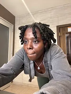 choclatepeaach webcam