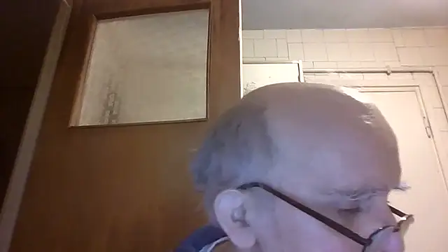 mariusica1@xh webcam