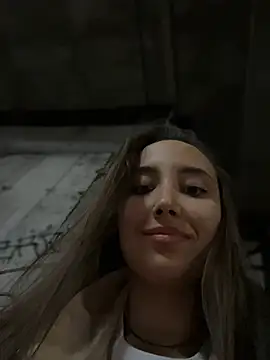 ICrazyOneIRL's live cam