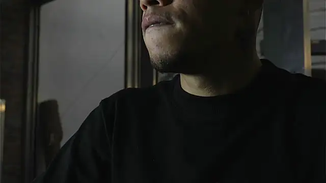 AlphaMasterXxx webcam