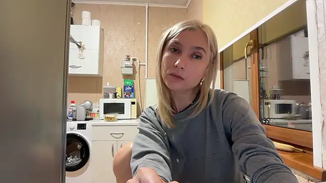 AngelJeni webcam