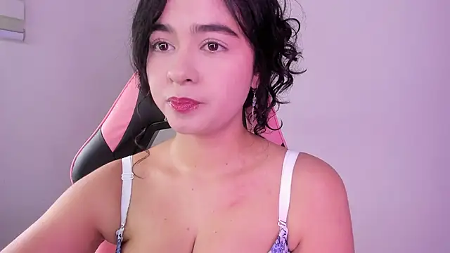 Arianna_Jannes webcam