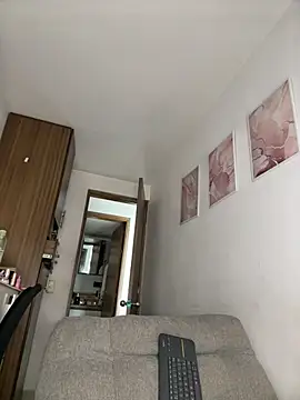 dulcelenns (F young) - Ride your delicious cock